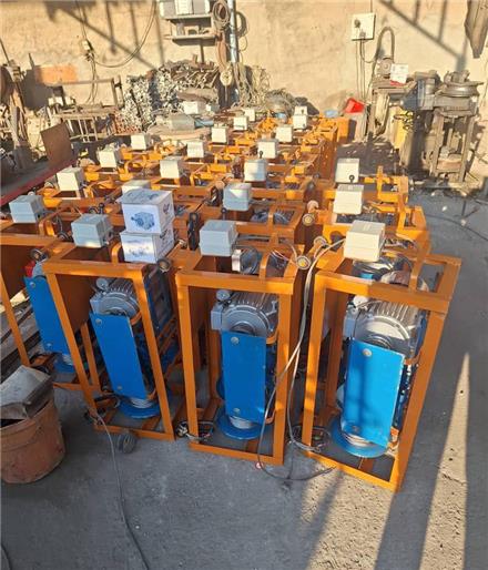 تولید بالابر ساختمانی تک‌فاز و سه‌فاز بالابر مصالح