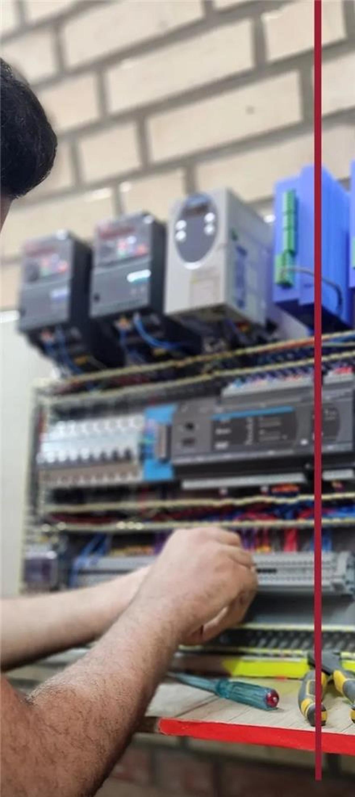 اتوماسیون صنعتی برنامه نویسیPLC ,HMI