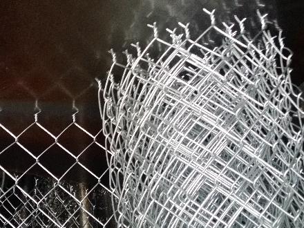 قیمت فنس توری حصاری و فنس برای دور باغ توری فرنگی