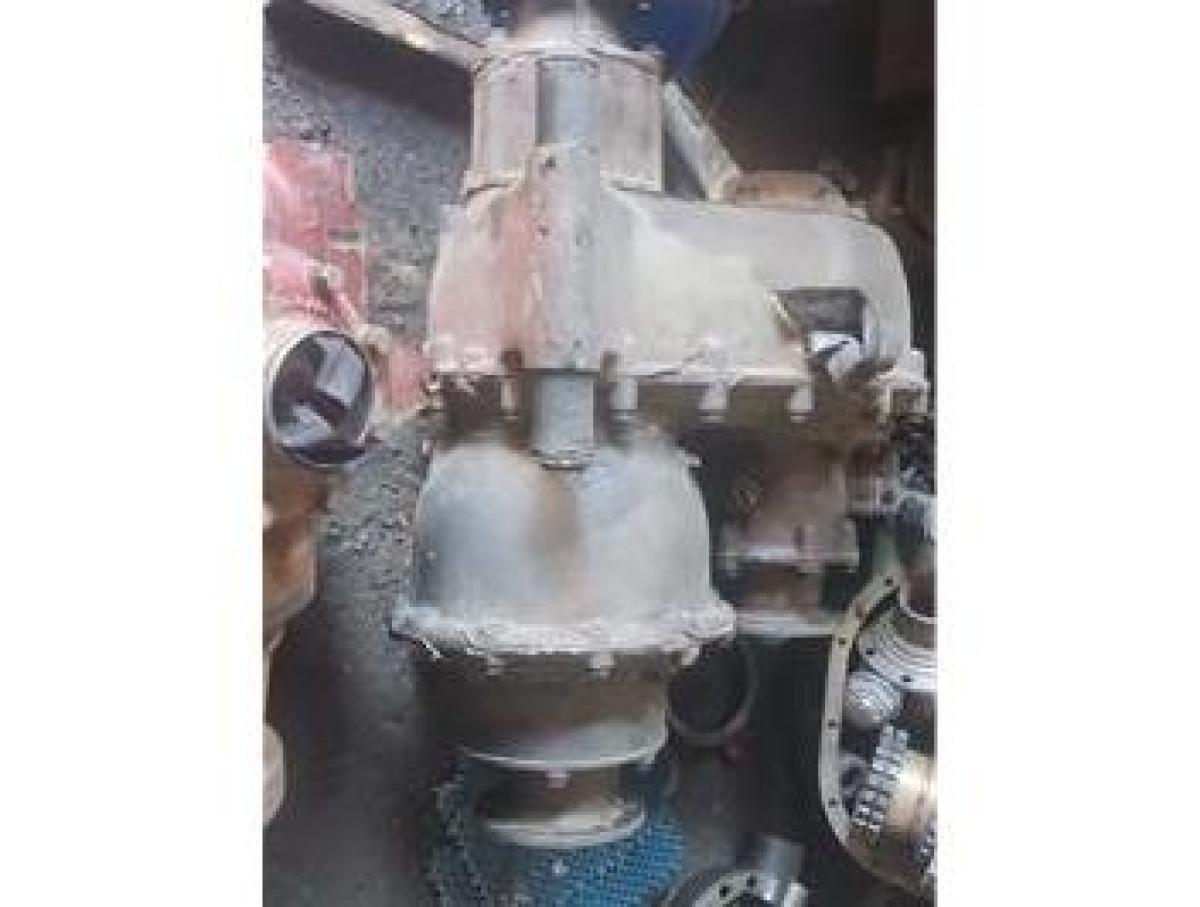 استرلینگ کمک ده چرخ فابریک 68 بنز استرلینگ