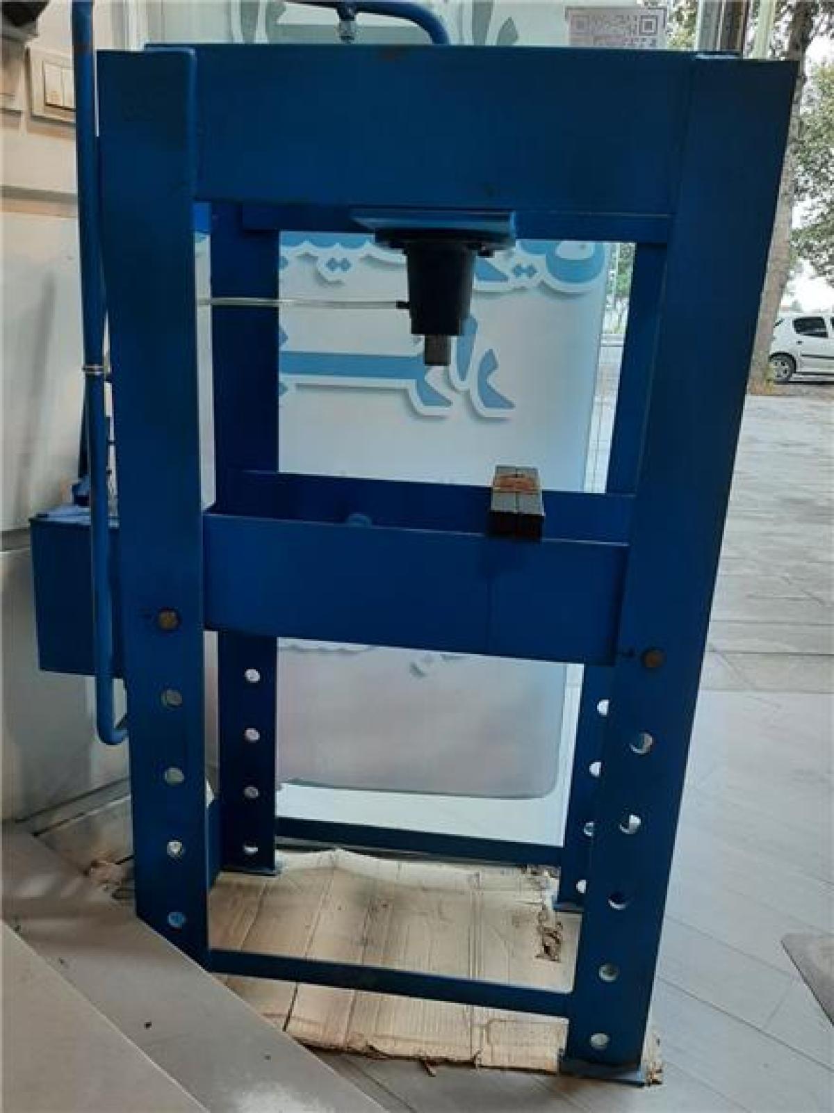 پرس دستی پنوماتیک شاهین جک از ورق ضخیم