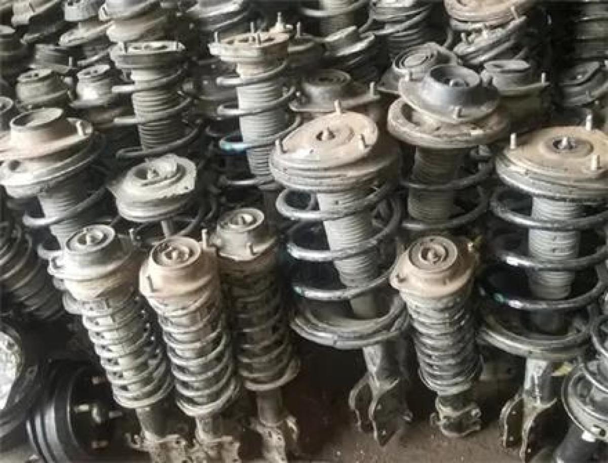 تعمیرات کمک فنر انواع خودرو در شیراز