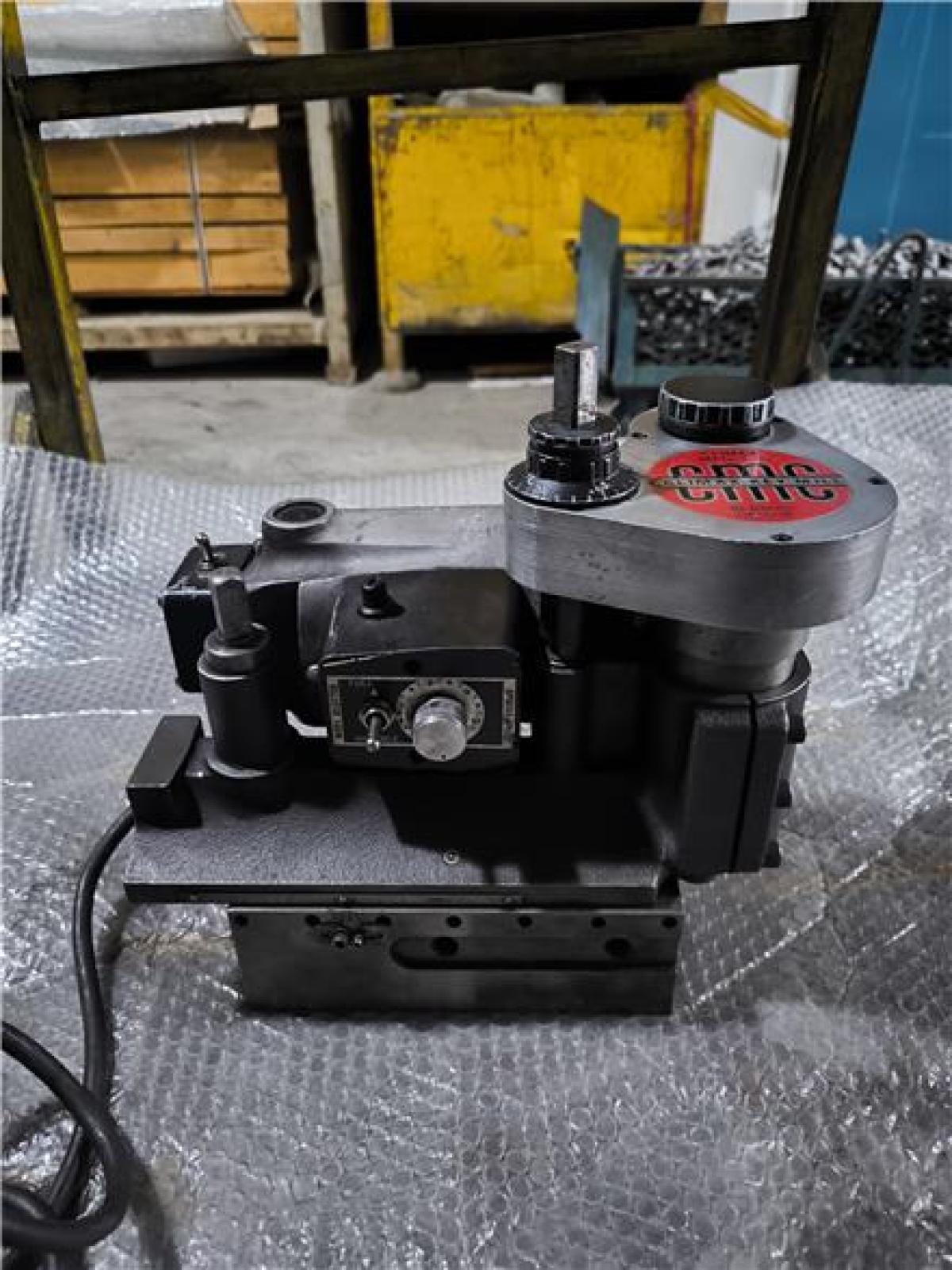 فروش دستگاه فرز جای خار زن قابل حمل Climax KM-65 milling